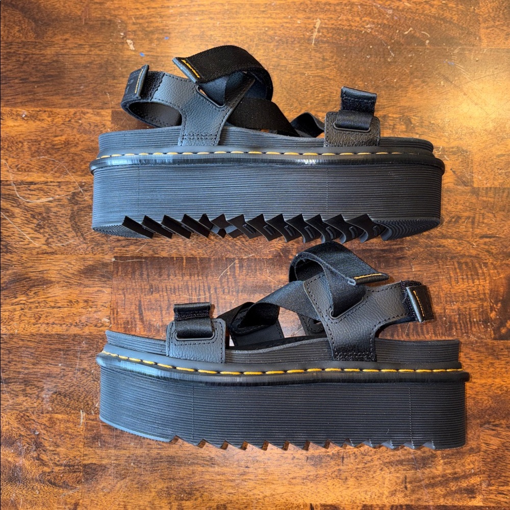 Doc Martin Sandals - Picture 4 of 6